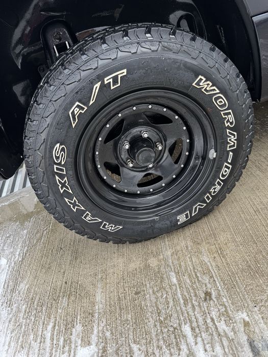 Jante+anvelope 215/75r15 At noi