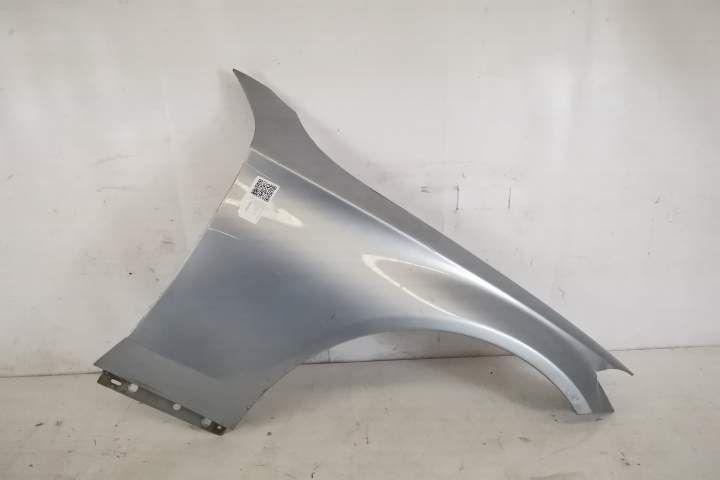 Aripa Dreapta Fata Originala Avariata Mercedes-Benz C-Class W205/S20 ...
