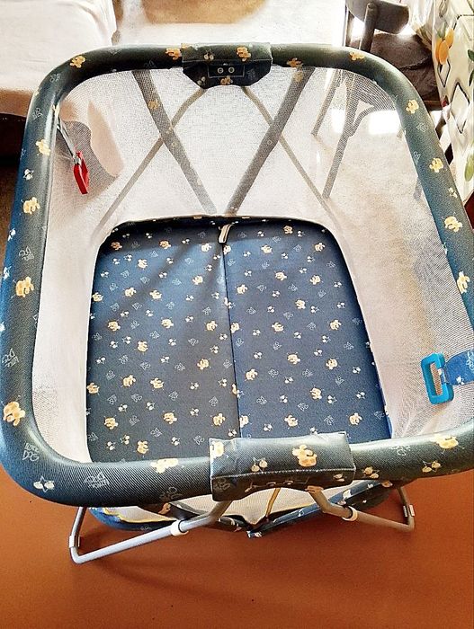 Детский манеж chicco