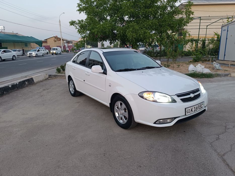 Chevrolet Lacetti / Gentra 2022