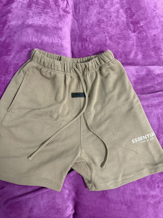 Pantaloni Scurti Essentials