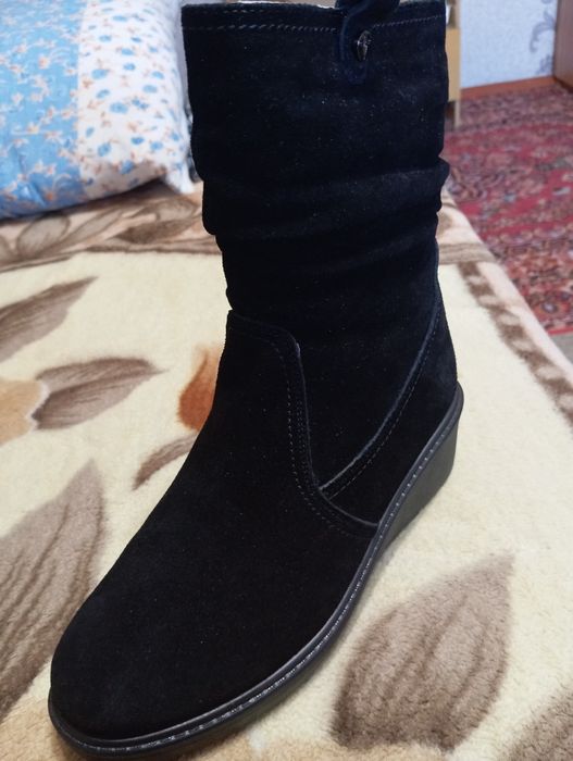 Продаются новые сапоги