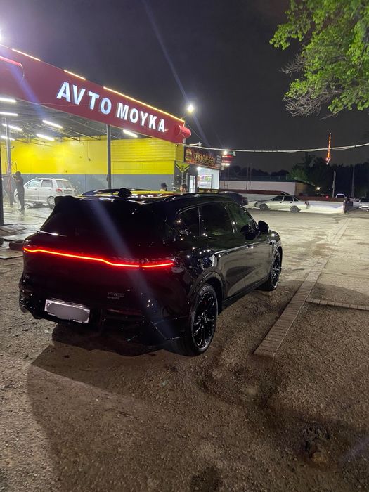 Voyah Free 2025 — 2