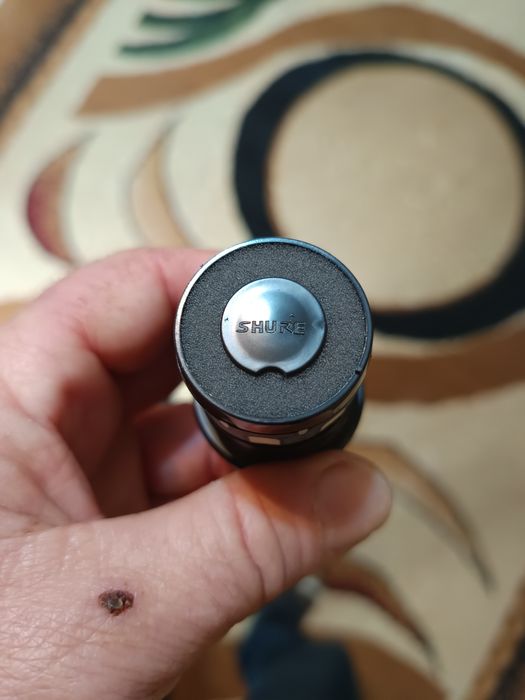 Vând microfon wireless Shure UlLX,-D 24  cu capsulă Beta 58 A