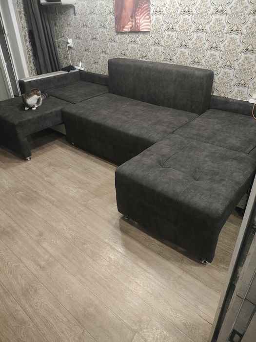 Продам просторный  диван