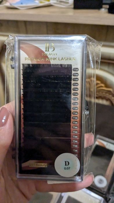 Продаются палетки ресниц