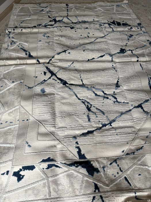 Продаются новые ковры