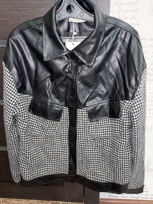 Продам новую куртку