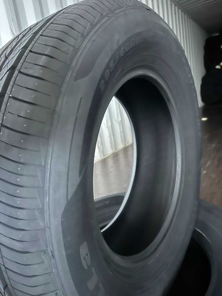 Нови летни джипови гуми ROTALLA ENJOYLAND 285/60R18 120H XL НОВ DOT