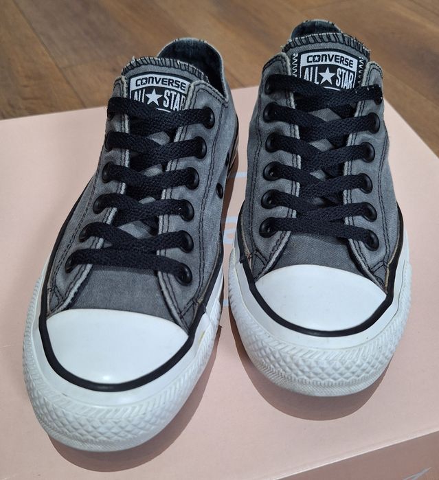 adidasi Converse 37