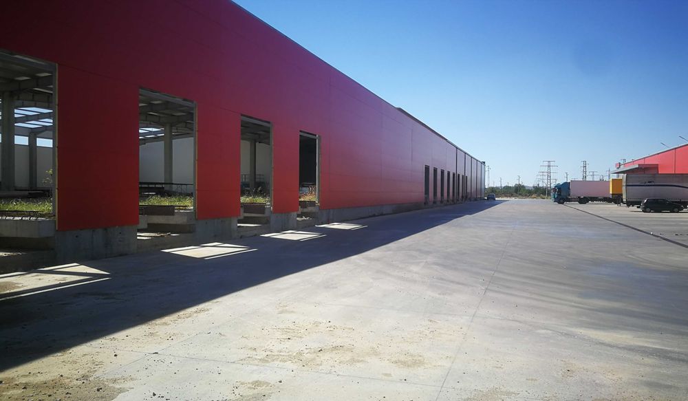 8000 м2 Продава/Под Наем гр.Стара Загора