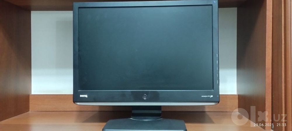 Продается монитор Benq