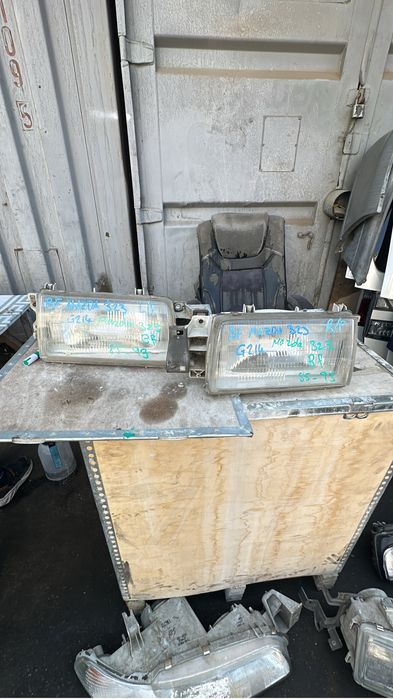 Фары на Mazda 323 BF