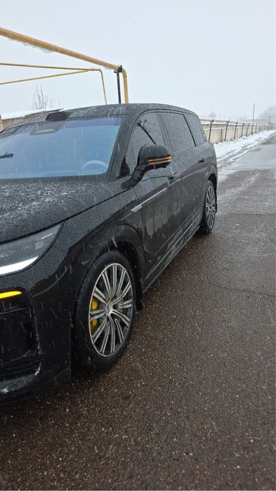 Denza N9 Flagship full