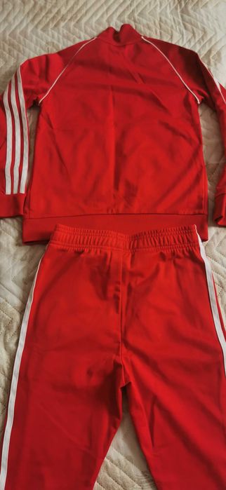 Детски спортен комплект за момиче, размер 7г.