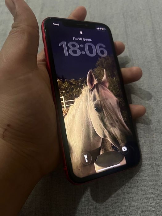 Продам айфон 11 в идельном состоянии