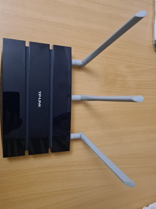 Vand Router wireless TP-LINK TL-WR1043ND-RO N Gigabit