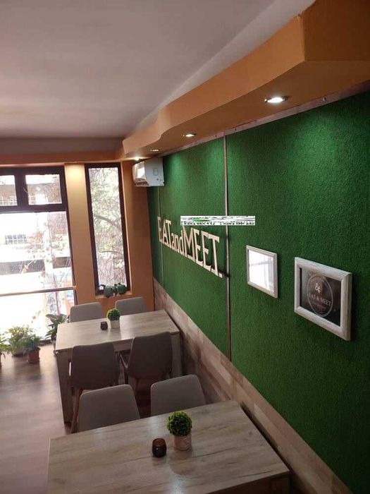 Дава се под наем Заведение в Пловдив, Център - 132 кв.м за 994.5 € - Снимка #1