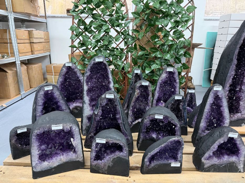 Аметистови геоди