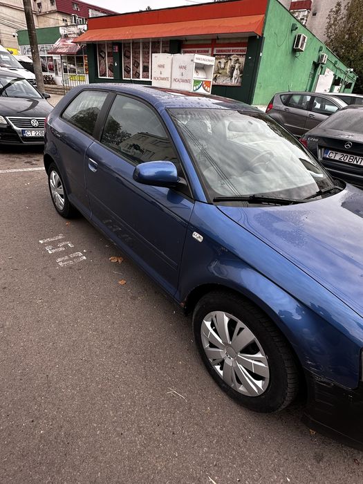 AUDI A3 Sportback 0 — imagine 3