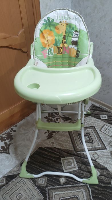 Продам столик для кормления