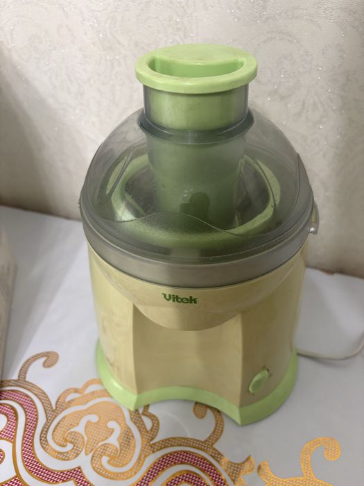 Продам соковыжималку