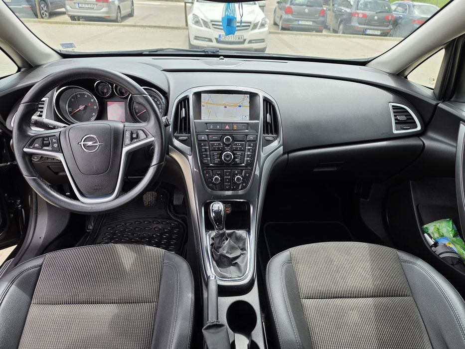 Opel Astra 1.7cdti 131hp