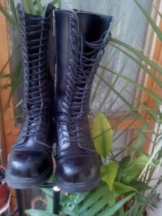 Ботуши с платформа, телешси бокс №37