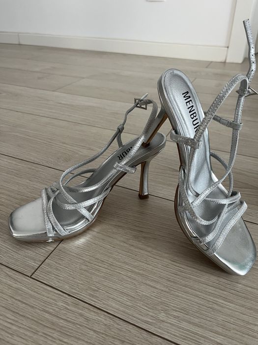Sandale cu toc Menbur
