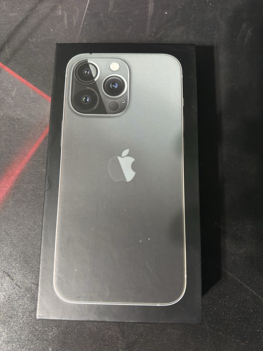iPhone 13 pro graphite 256 gb