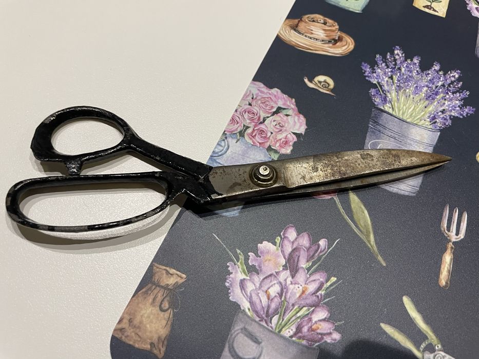 Foarfecă veche de croitorie românească