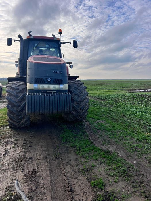 CASE IH MAGNUM 340 Tractor Agricol