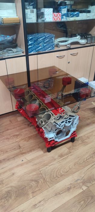 Стол из блока двигателя!