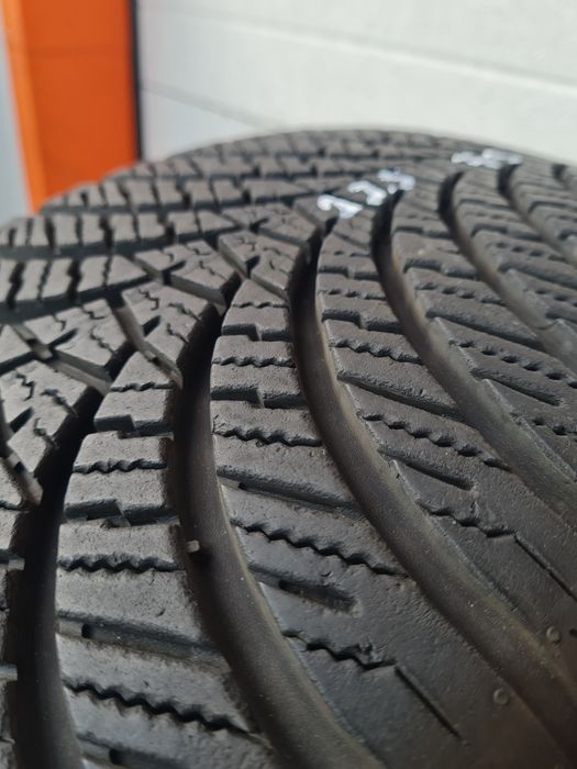 Всесезонни гуми 2 броя FALKEN EuroAllSeason AS210 225 55 R16 дот 3621