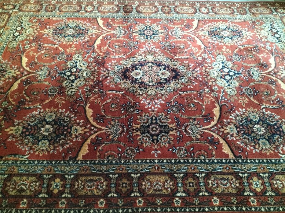 Продам шерстяные ковры