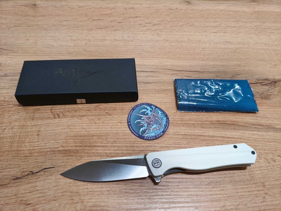 Сгъваем нож Petrified Fish PF818
