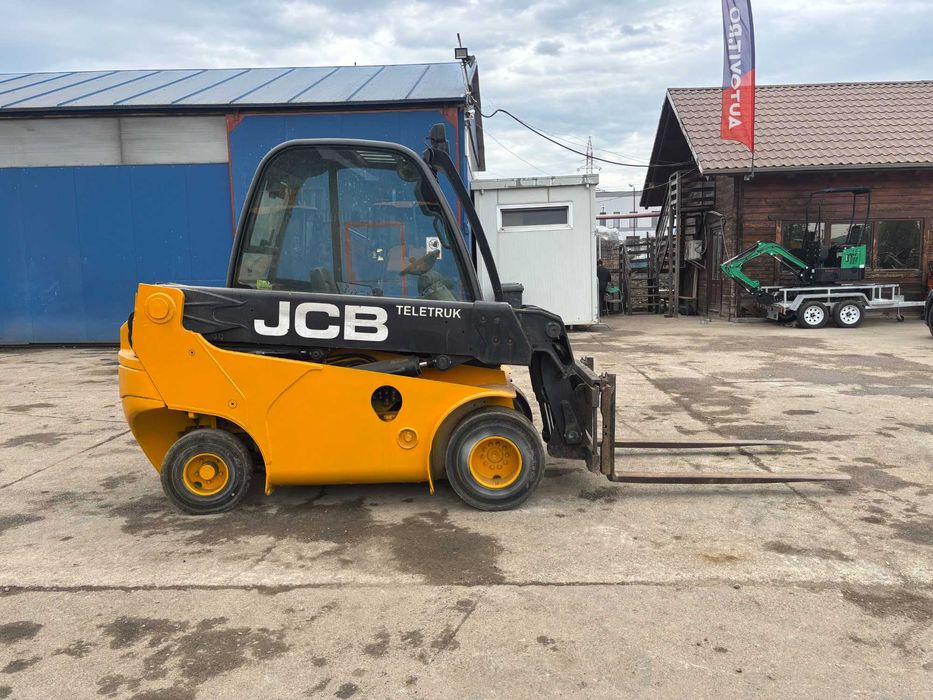 Stivuitor telescopic JCB TLT30D, 2010, 3m 3 tone