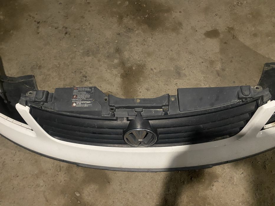 Бампер Пассат Б 5