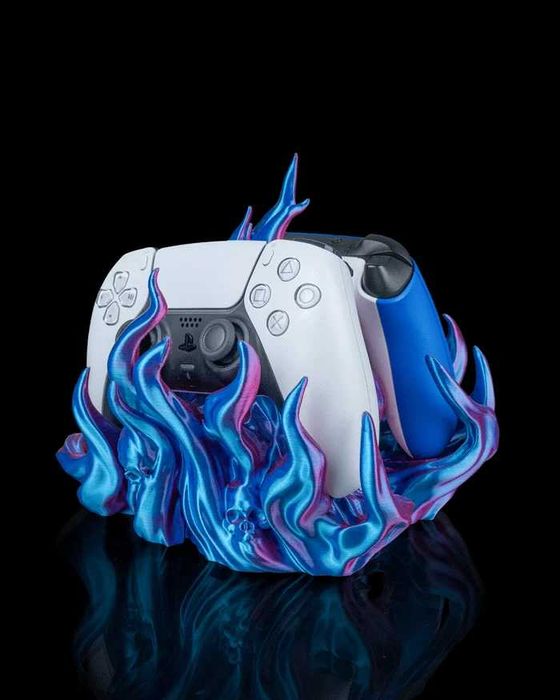 Suport 2 Controllere PS5/Xbox – Twin Arcane Hold – Printat 3D