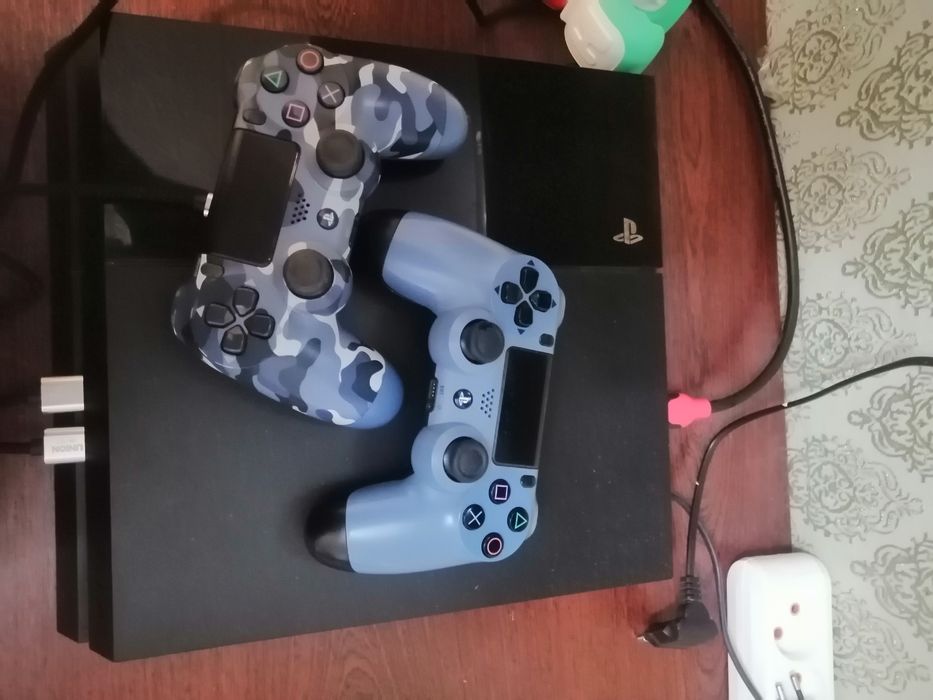 Пс4 продам или обменяю
