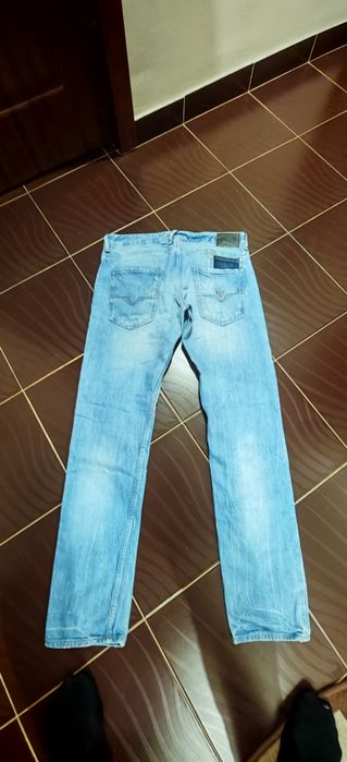 Jeans GUESS Tapered mărimea 30