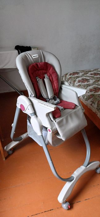 Продаётся детский стульчик для кормления.
