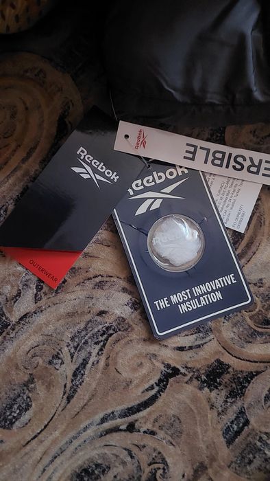 Продам куртку мужскую