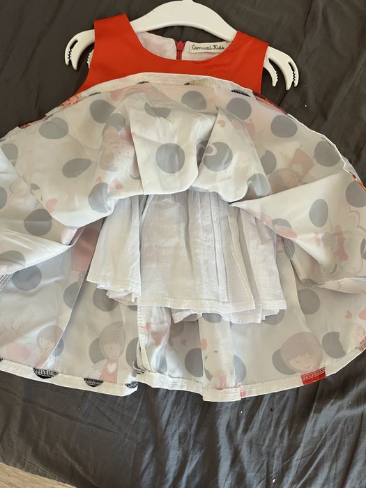 Рокля на Carnival kids. 24м