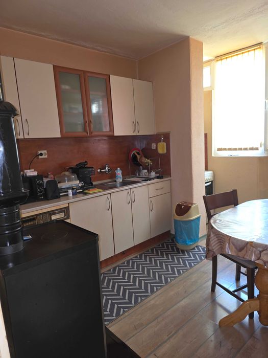 Продава се Тристаен апартамент в Мъглиж - 78 кв.м за 556 €/кв.м - Снимка #1