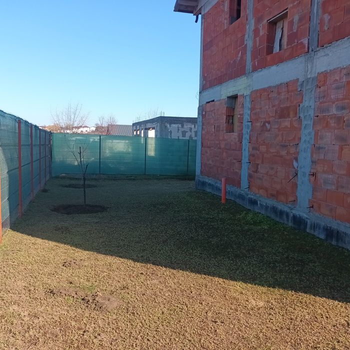 Vind Casă la roșu  Sat- Costi