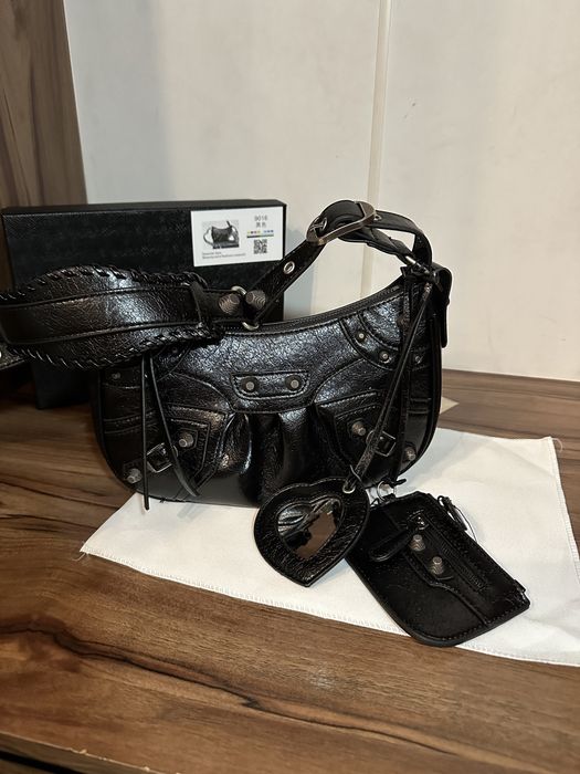 Сумки разные Zara, herm*s, баленсиа*а, пр*да, ботег*