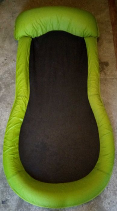 Piscina copii gonflabila + colac foarte mare + doua saltele cu plasa