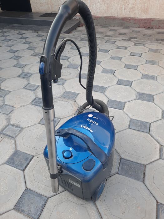 Моющий пылесос LG