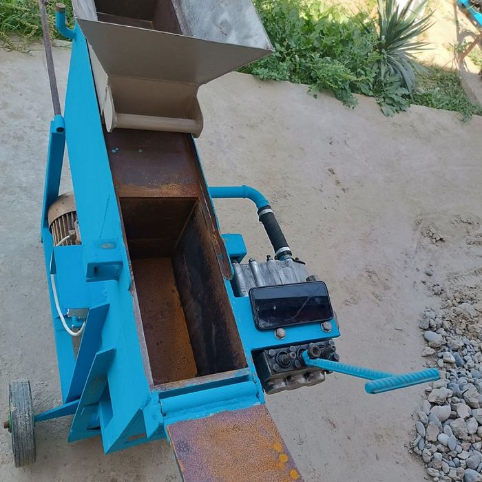 Press loy blok apparat